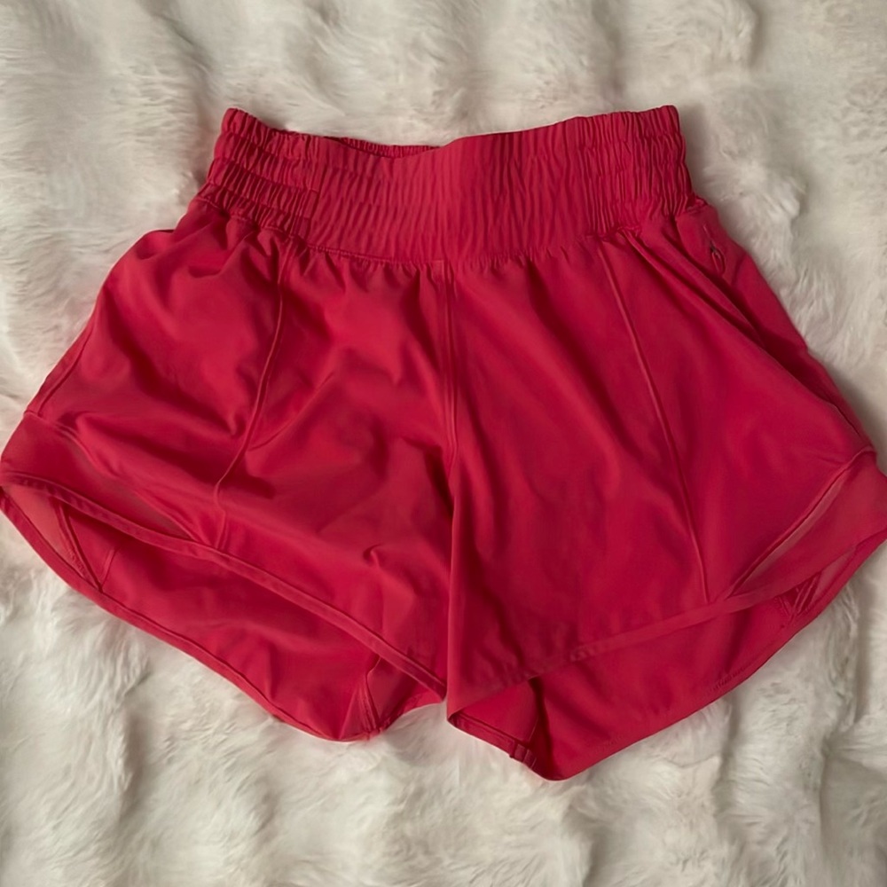 Lululemon Hotty Hot High Rise 4” Shorts - Glaze Pink